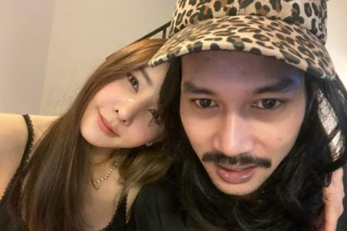 Tangmo Nida dan sang kekasih