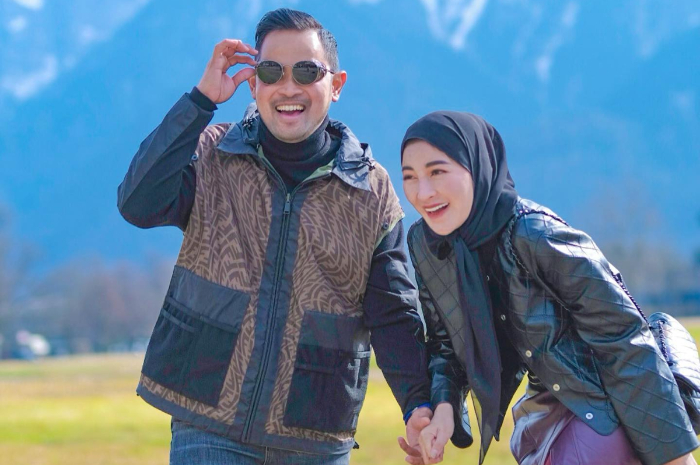 Shandy Purnamasari dan Juragan 99