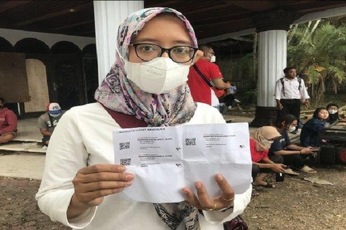 Dian, wanita yang menanggung rugi akibat beli tiket palsu