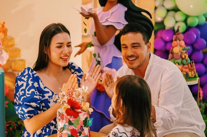 Raisa, Hamish Daud, dan Zalina Raine Wyllie