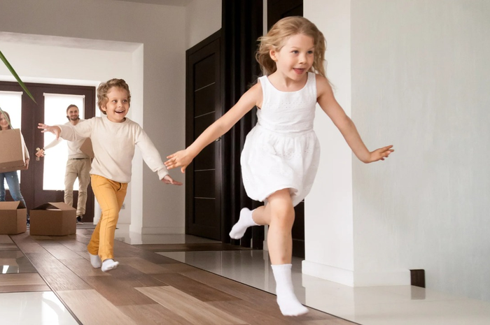 Rumah dengan anak-anak