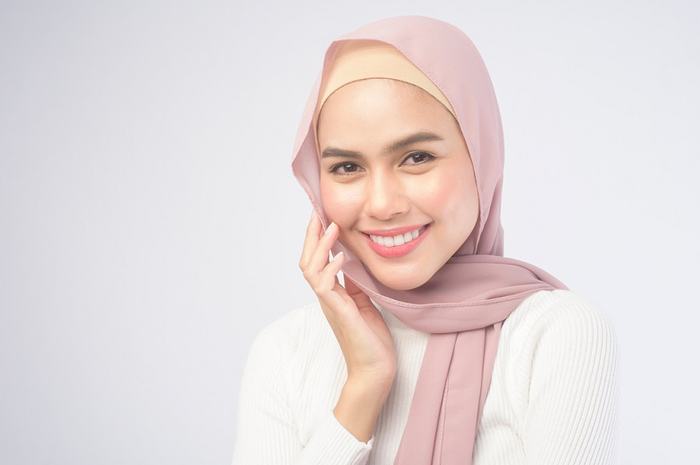 Ilustrasi perempuan berhijab
