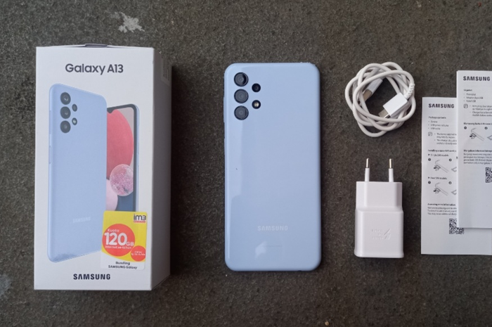 Ilustrasi harga HP second Samsung Galaxy A13 4/128 GB.