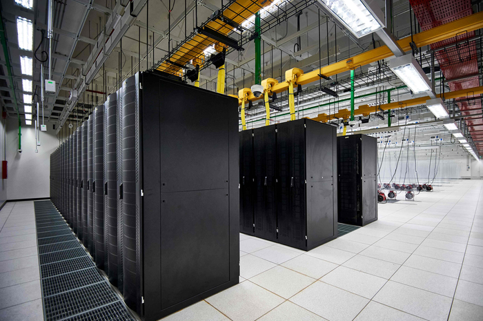 NTT Jakarta 3 Data Center sudah resmi dibuka di kawasan Bekasi.