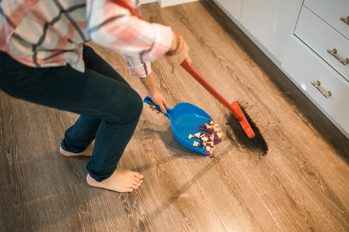 Nyesel Enggak Dilakukan Tiap Hari, Begini Tips Menyapu yang Bisa Dilakukan Agar Rumah Tetap Bersih, Debu Hilang Entah Kemana!