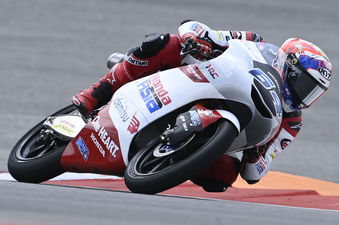 Finis di posisi ke-21, ini kendala yang dihadapi pembalap Indonesia Mario Suryo Aji saat balapan Moto3 Amerika 2022.