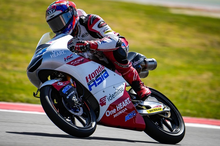 Update klasemen Moto3 2022 usai Moto3 Amerika 2022, pembalap Indonesia Mario Aji gagal tambah poin, Dennis Foggia di puncak.