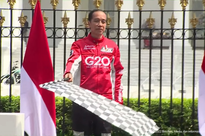 THR Presiden Joko Widodo setara satu unit motor matic Yamaha XMAX, serius nih buktinya.