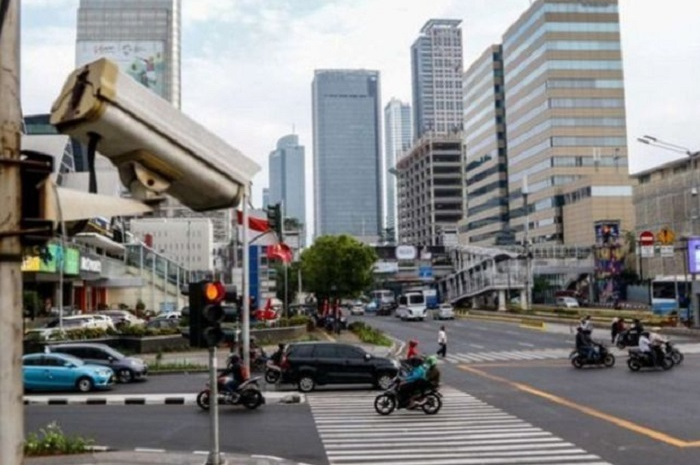 Ilustrasi kamera ETLE. Cara cek kendaraan baik mobil maupun motor kena tilang online atau tidak, ternyata masih banyak yang bingung nih.