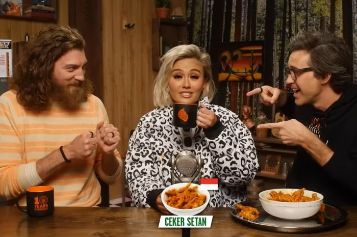 Agnez Mo di Good Mythical Morning