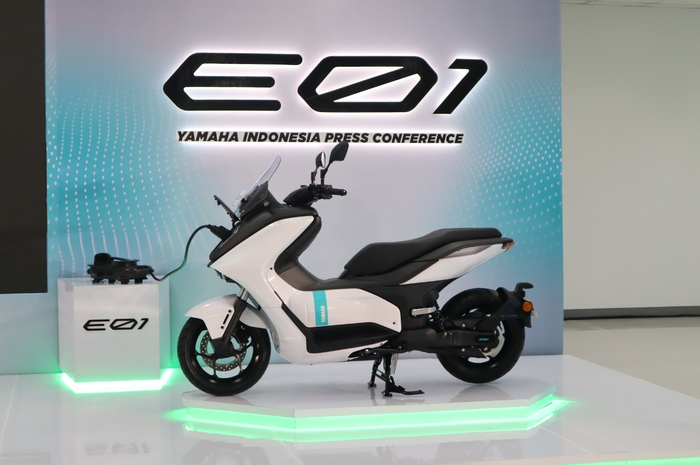Motor listrik Yamaha E01 yang bakal mengaspal di jalan setelah lebaran, sudah dijual kah?