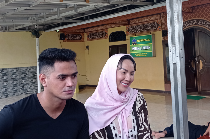 Kalina Ocktaranny bersama Ricky Miraza ditemui di kawasan Ciputat, Tangerang Selatan, Jumat (13/5/2022).