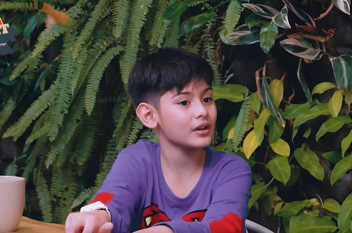 King Faaz puji ayah sambung Sonny Septian viral.