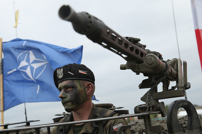 Beijing telah meningkatkan ancaman ekonomi dan keamanannya selama setahun terakhir, kata para pejabat AS, menjelang KTT G7 dan pertemuan NATO 