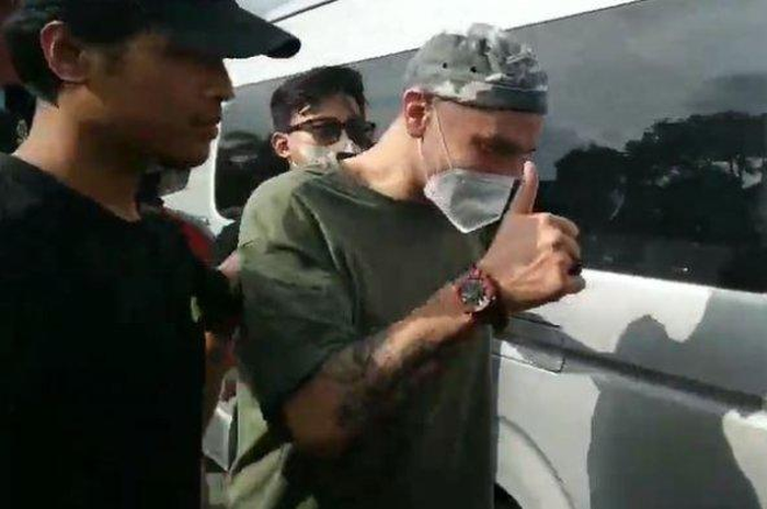 Gary Iskak ditangkap polisi terkait kasus narkoba.