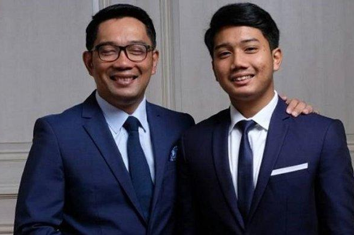 Gubernur Jawa Barat, Ridwan Kamil, bersama anak sulungnya, Emmeril Khan Mumtadz.