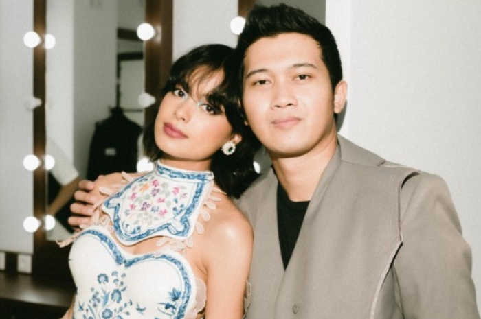 Eva Celia dan Demas Narawangsa
