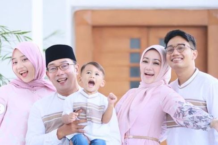 Potret Keluarga Ridwan Kamil 