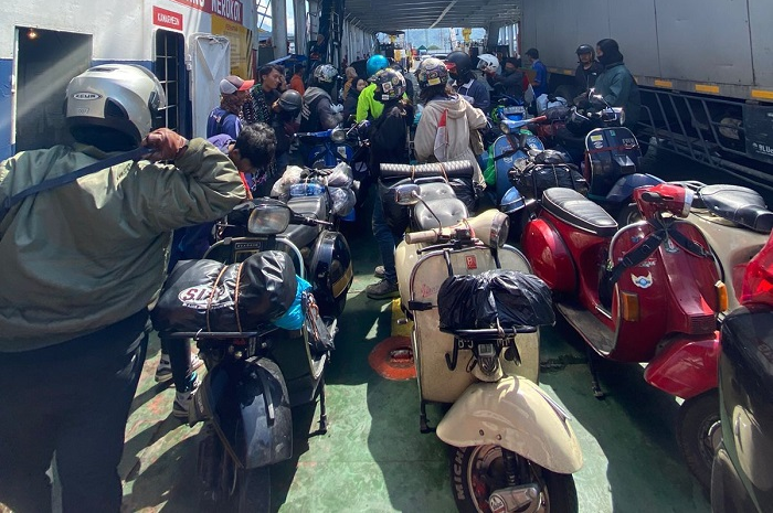 Menuju event Vespa World Days 2022, segini harga tiket penyeberangan kapal Jawa-Bali, jangan sampai kurang bawa duit.