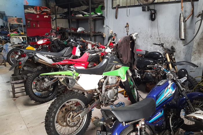 Bengkel Abah Custom di Jakarta Timur spesialis trail dan supermoto