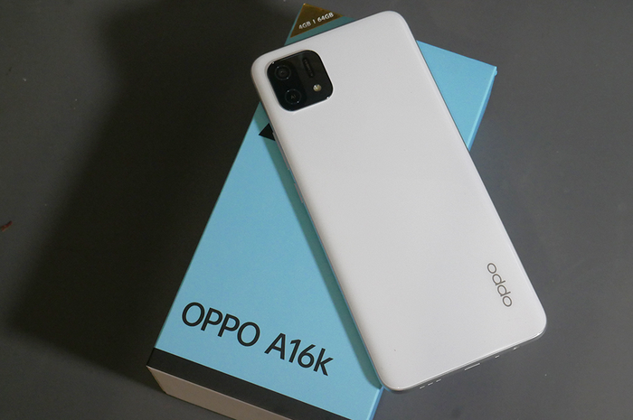 Update harga HP second Oppo A16k second per September 2022 yang telah turun ratusan ribu. 