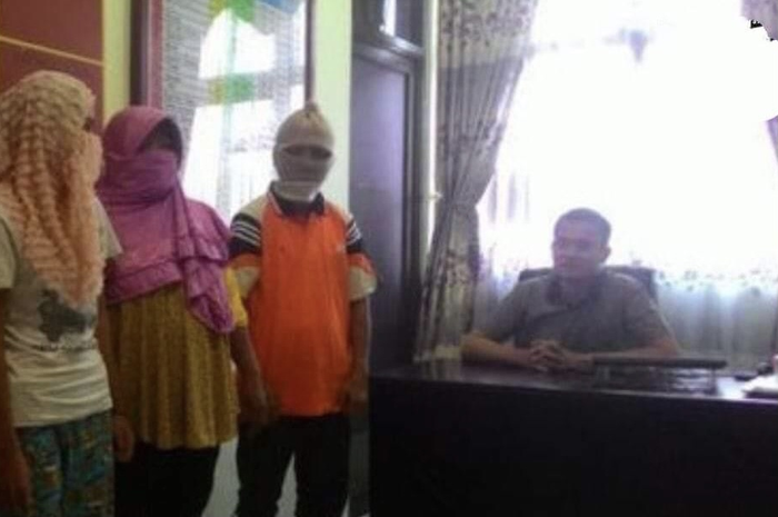 Ahnaf Arrafif sampai nekat lakukan ini di masjid demi kelabui keluarga istrinya di Jambi. Foto sosoknya bikin geram ibu mertua.