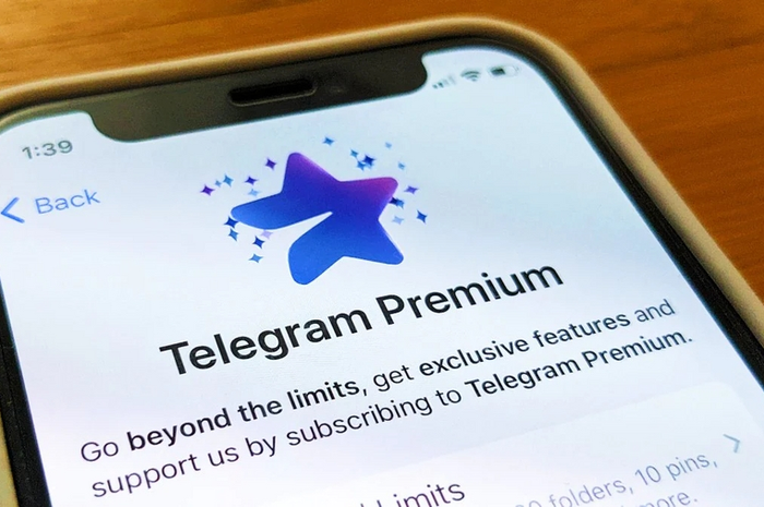 Ilustrasi Telegram Premium