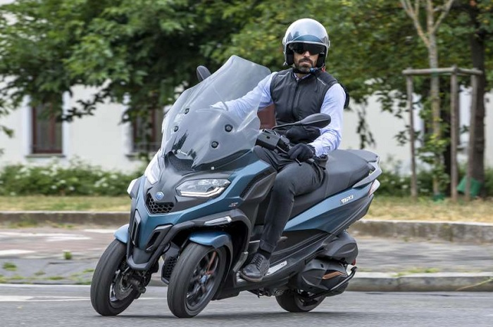 Motor baru Piaggio MP3 2022 resmi meluncur, banyak fitur canggih.