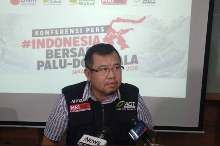 Foto wajah Ahyudin pendiri ACT sengaja disebarkan usai dituding menerima gaji Rp 250 juta dari duit sedekah umat. 