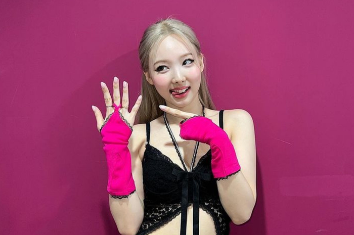 Nayeon TWICE