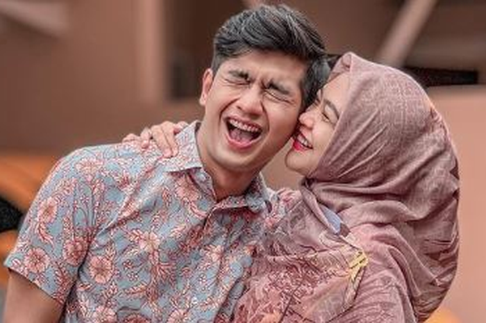 Ria Ricis dan Teuku Ryan  