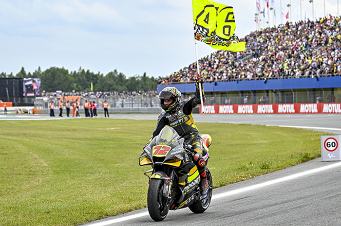 Murid Valentino Rossi Marco Bezzecchi punya hal yang gak banyak orang tahu selain gasak podium MotoGP Belanda 2022