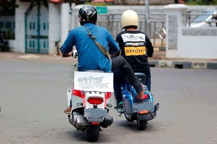 Foto ilustrasi. Polisi instruksikan menolong bukan menilang orang yang stut motor.