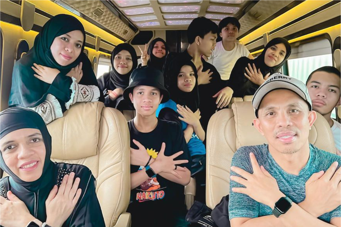 Gen Halilintar pulang ke Indonesia setelah nyaris 3 tahun tak menginjak Tanah Air.