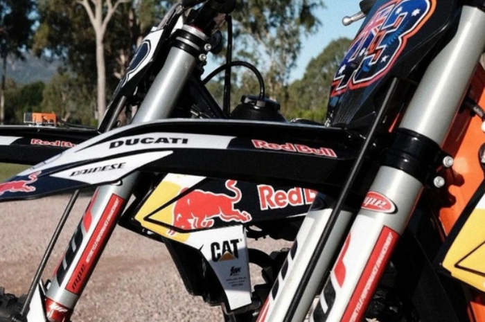 Liburan musim panas MotoGP 2022, Jack Miller juara di ajang garuk tanah atau motocross Australia