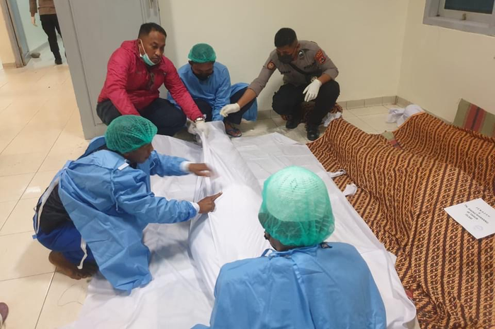 Ustaz Daeng Marannu asal Sulsel sempat isi khotbah Idul Adha yang jadi dakwah terakhir. Begini ucapan sang ustaz yang bikin KKB Papua murka.