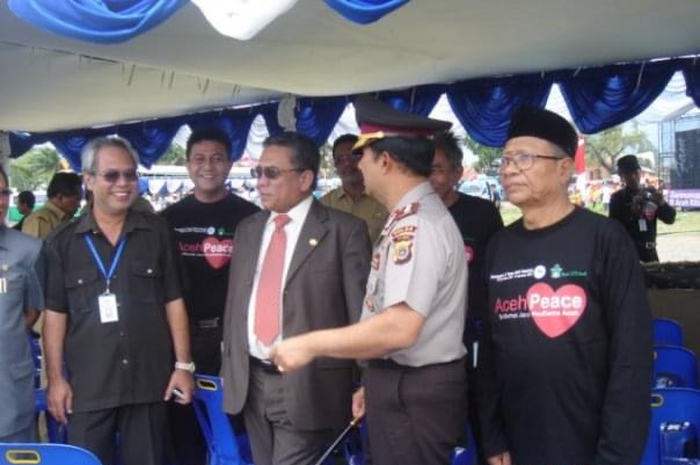 Mantan Kepala BAIS TNI Soleman B Ponto punya jawaban sederhana soal pelaku penembakan Brigadir Yosua. Biarpun CCTV rusak.
