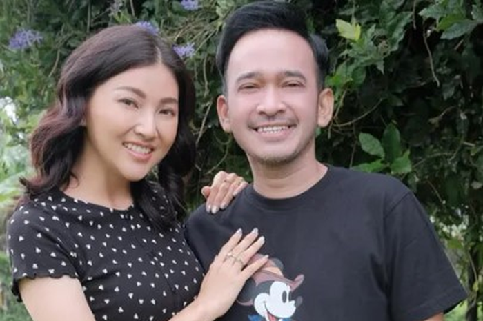  Sarwendah dan Ruben Onsu pindah apartemen.