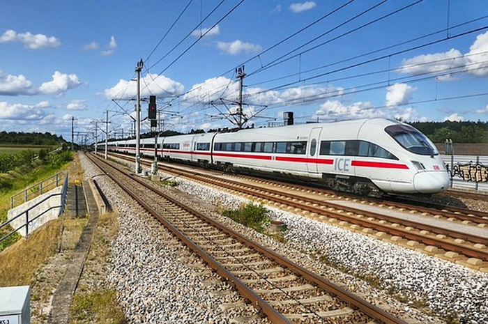 Jadwal KRL Cikarang hari ini Minggu 13 November 2022