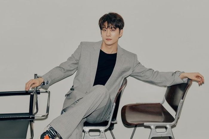 Potret Kang Tae Oh aktor Korea Selatan