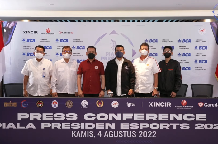 Piala Presiden Esports 2022 akan segera digelar pada 10 Agustus nanti dengan menargetkan 150 ribu atlet yang bertanding.