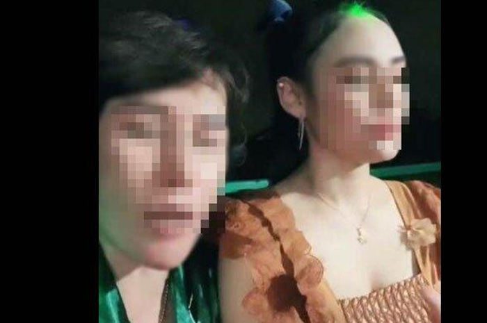 Istri sewa wanita penghibur untuk kesenangan suami