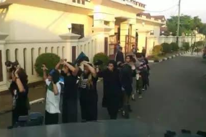 Mako Brimob yang punya tempat khusus buat Ferdy Sambo pernah dikuasai teroris saat Ahok jadi tahanan. Foto kondisinya berseliweran.