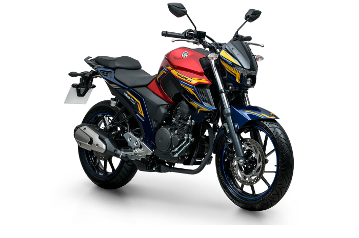 Saudara Yamaha MT-25, Yamaha Fazer 250 dengan livery khusu ala Thor