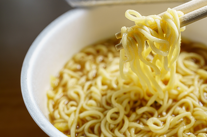 Harga mie instan naik dalam waktu dekat