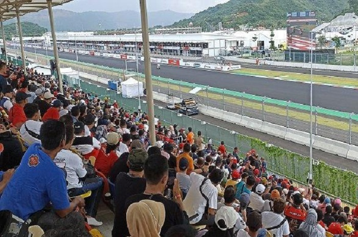Ilustrasi tribun Sirkuit Mandalika kategori Premium Grandstand