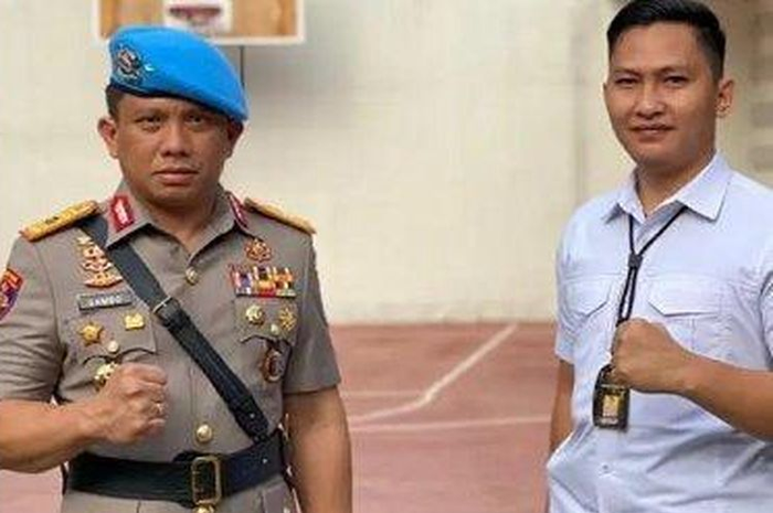 Komnas HAM memeriksa&nbsp;Irjen Ferdy Sambo,&nbsp;tersangka kasus pembunuhan Brigadir J. 