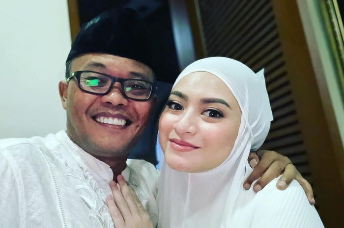 Sule dan Nathalie Holscher 