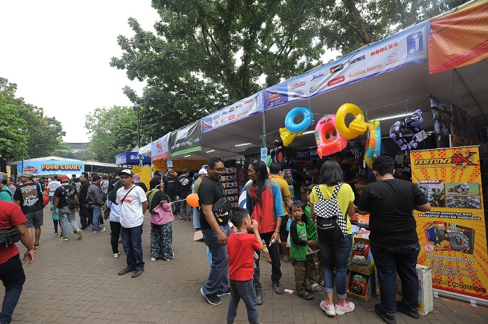 Ilustrasi suasana Otobursa Tumplek Blek. Otobursa Tumplek Blek 2022 ajak pelaku industri dan UMKM bangkit dengan mengusung tema #AutoBangkit