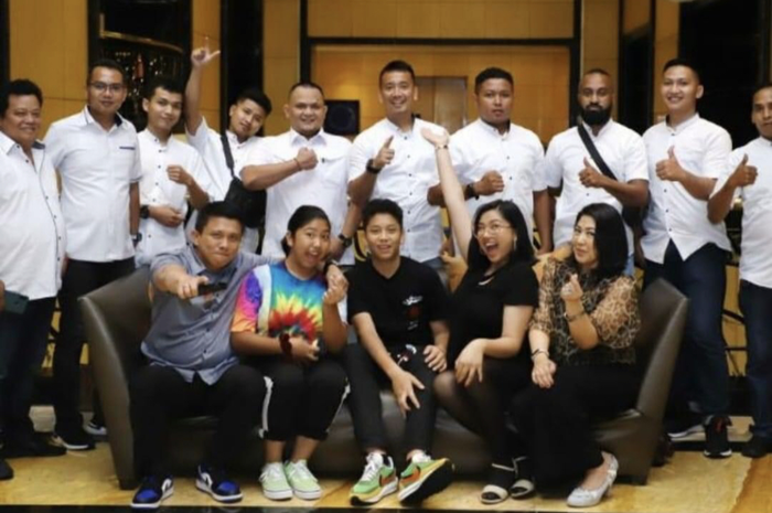 Duit besar yang ada di lingkungan Irjen Ferdy Sambo disentil. Bisik-bisik narkoba di kasus eks Kadiv Propam mencuat. Foto terkininya lenyap. 
